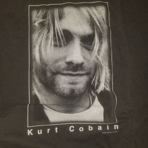 Kurt Cobain tshirt
